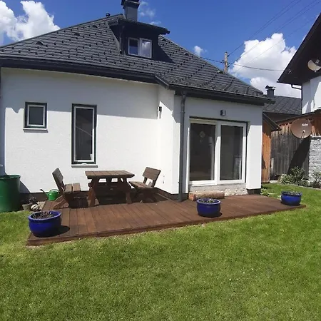 Holiday home Mikas Haus